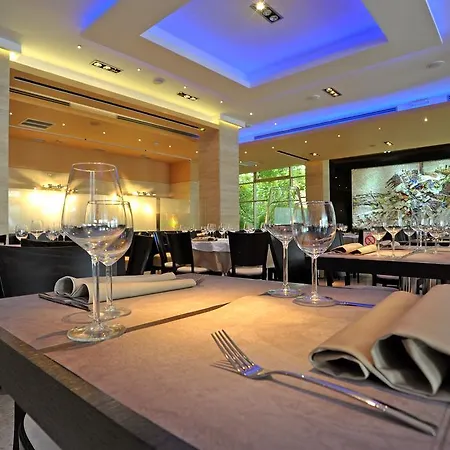Zelengora Hotel 3*